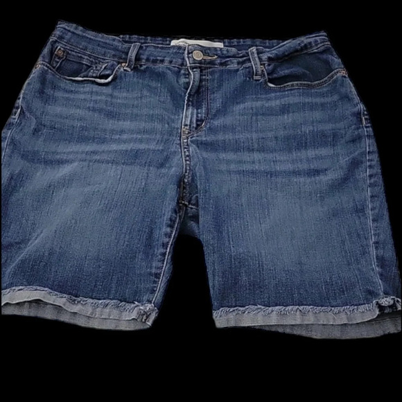 Signature by Levi Strauss Bermuda Shorts - Picture 1 of 6